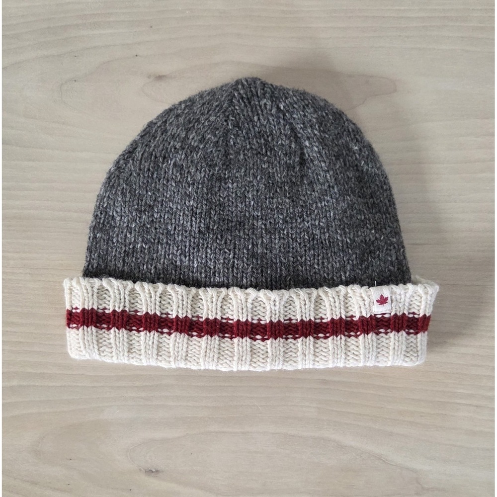 TRUE NORTH Classic Canadian 'Work Sock'  Knit Hat Beanie Toque Sock Money